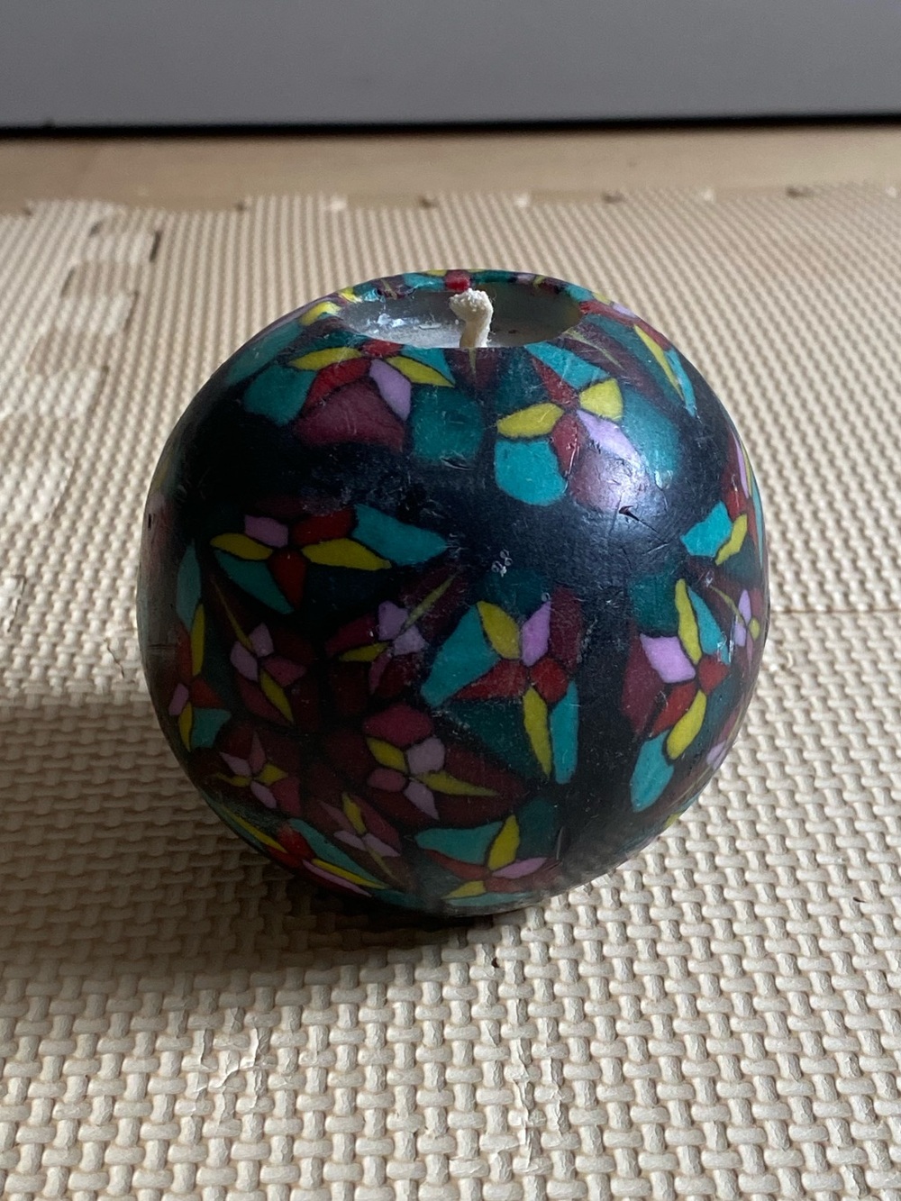 Home Accents Multicolor Floral Round Candle - Dark Green Base